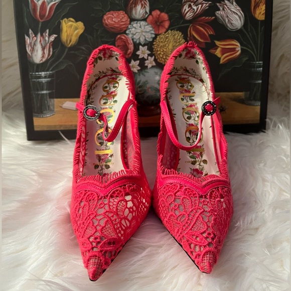 Gucci Lace Pizzo Venice soft Pump - Pink - Picture 2 of 15